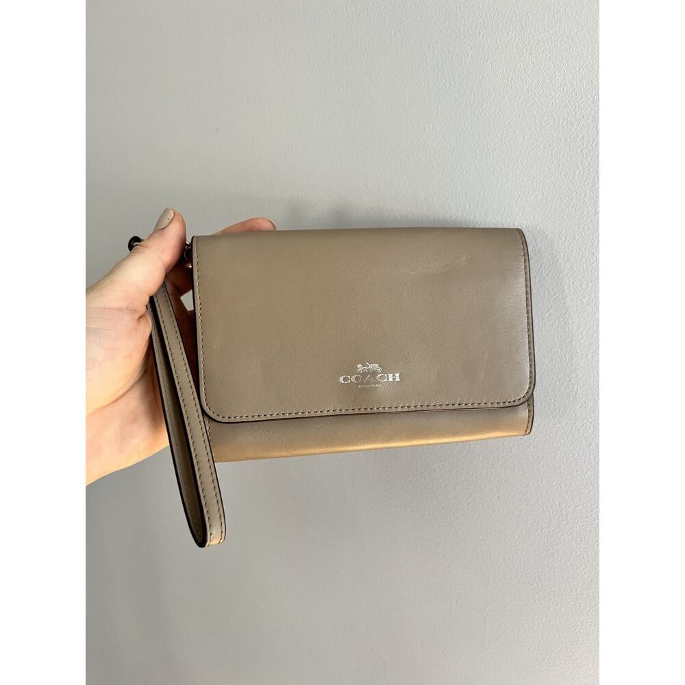 Coach leather wristlet wallet